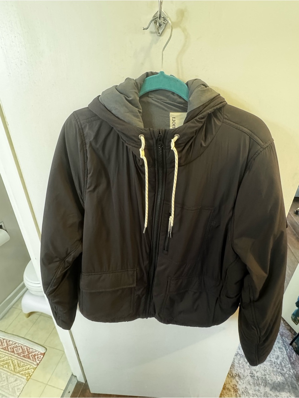 EUC Vuori Tahoe Jacket - Black - Picture 3 of 4